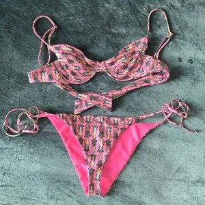 Skatie Bikini set - Zuma Print- S Top/M Bottom